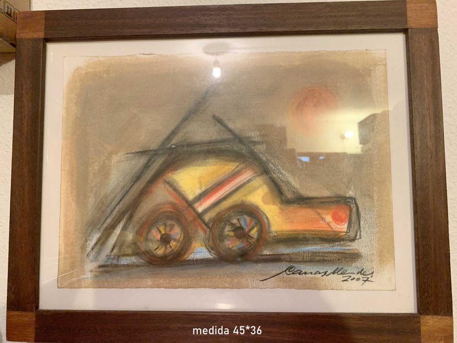 Pintura bonita de um automóvel - Canas Mendes