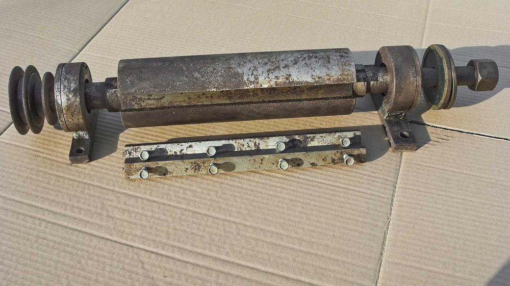 Вал деревообробного верстата 90х300 мм