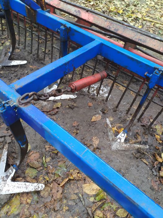 Продам навісний культиватор