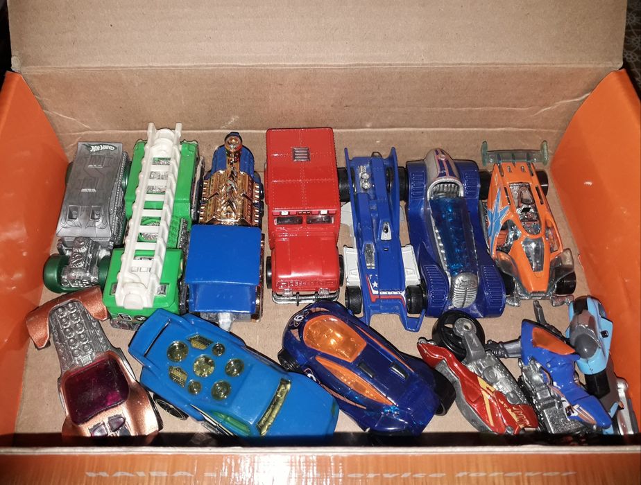 Hot Wheels машинка колекційні машинки модельки мотоцикл іграшки