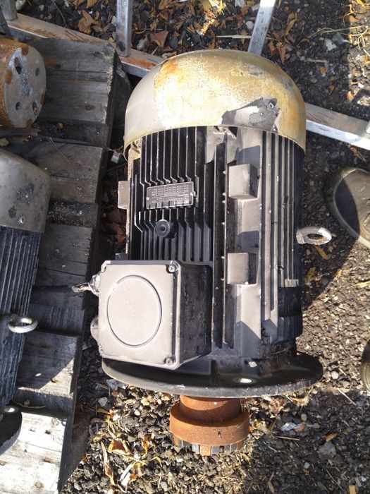 Sprzedam silnik elektryczny Becker 5,5 kw