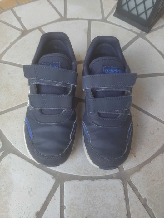 Buty adidas dla chłopca