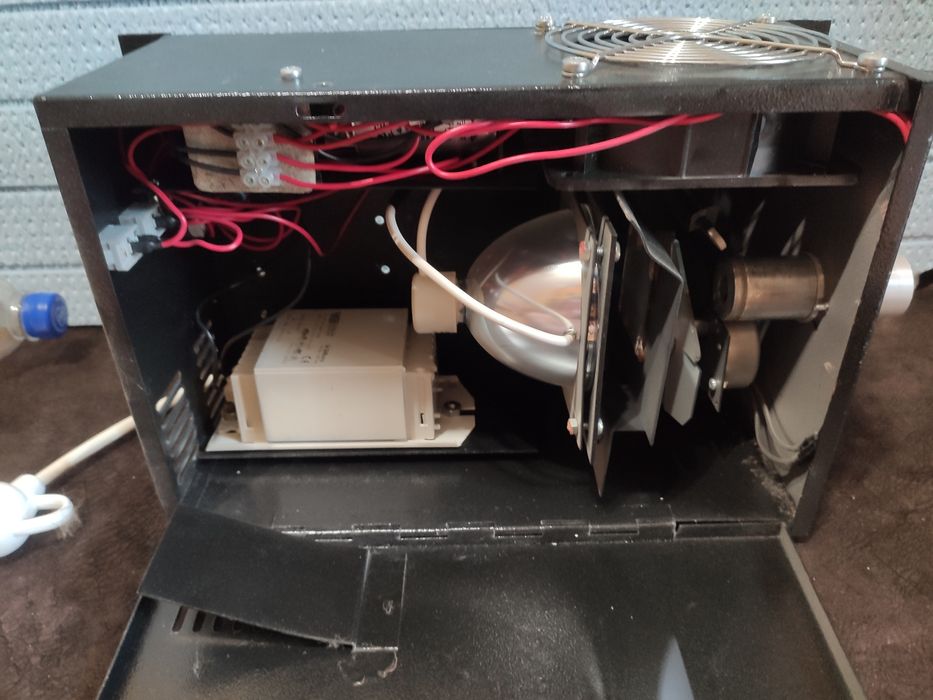 Осветитель световод