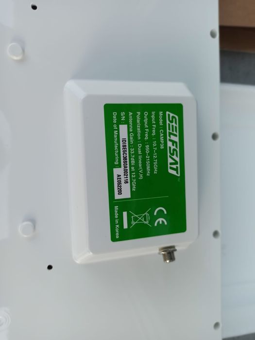 antena satelitarna do campera Selfsat CAMP 38 antena płaska