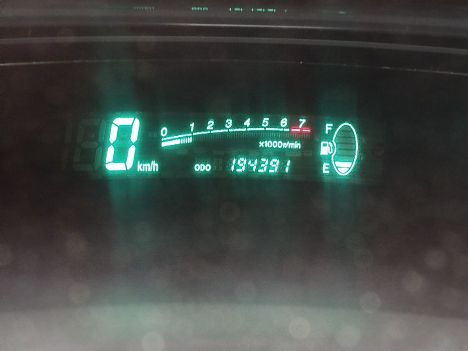 Carro estado razoável