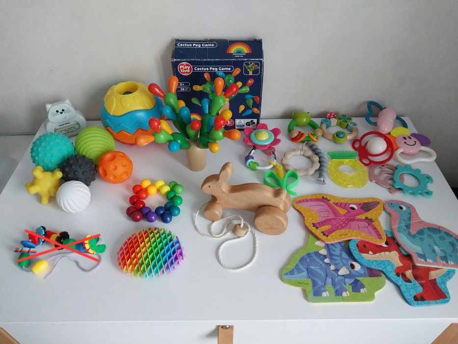 Іграшки для розвитку дрібної моторики рук, логіки,зорової координації