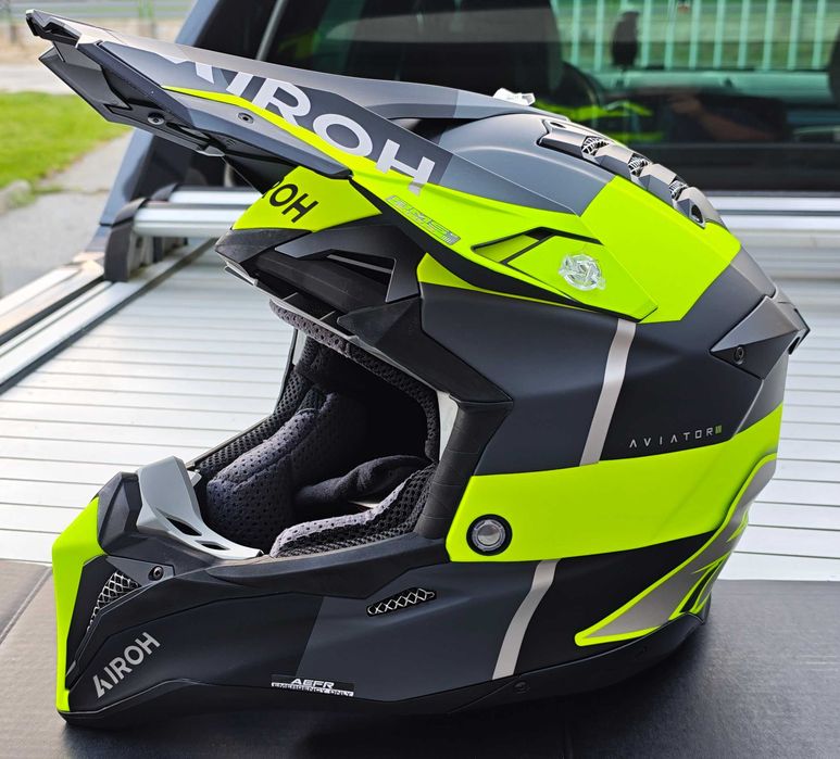Kask Enduro/Cross Airoh Aviator 3 Monarch Yellow Matt-rozmiar M