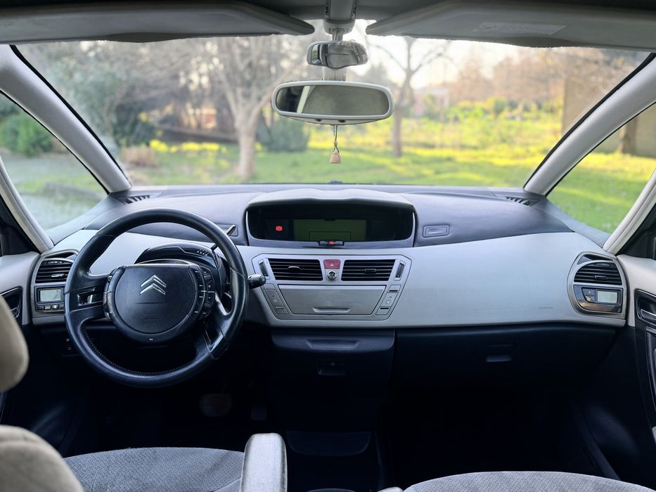 Citroën C4 Grand Picasso Automática | 7 Lugares