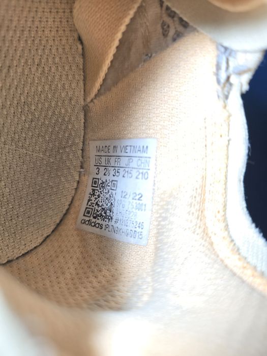 Кросівки adidas розмір 35