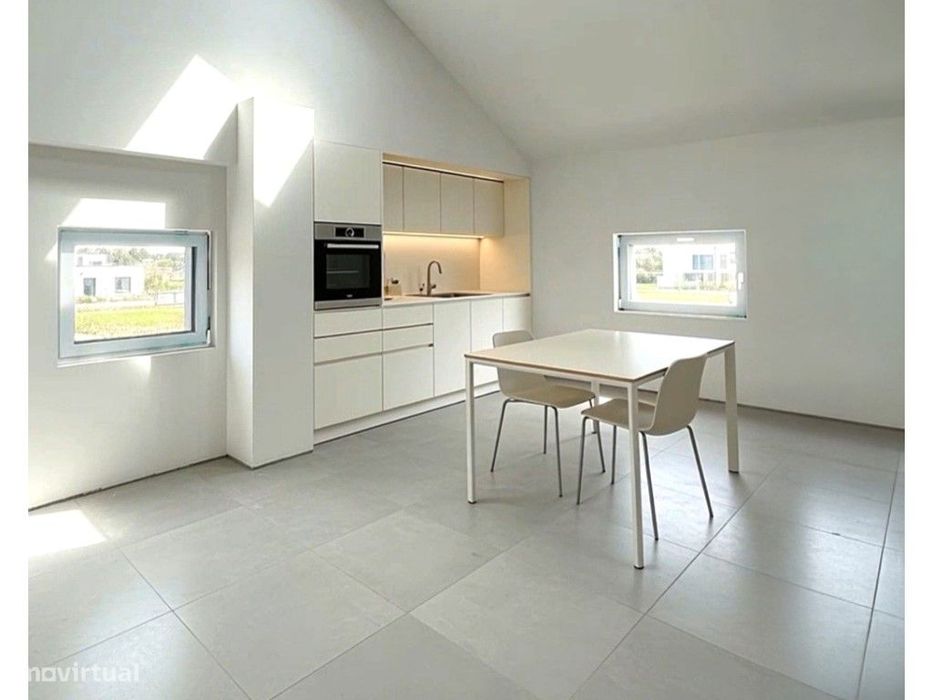 Excelente apartamento duplex T3 com vista mar — Nazaré, Leiria