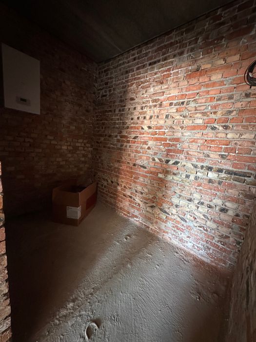 Оренда комерції 60м,ЖК Садова Алея,Пустомити,фасадне,1 поверх,4 вікна