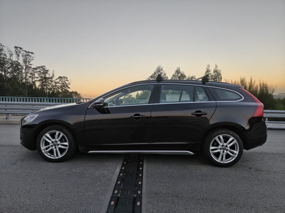 Volvo V60 2.0 D3 163cv Nacional