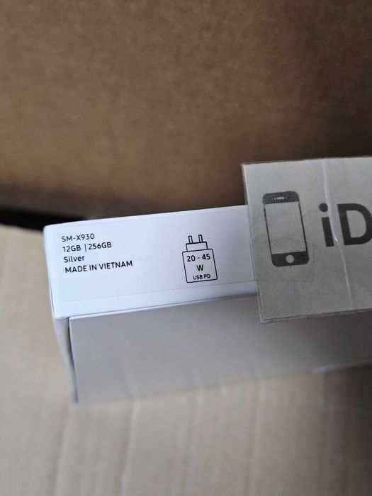 Samsung Galaxy Tab S11 Ultra (Wi-Fi) 14.6" 12GB/256GB Prateado - NOVO