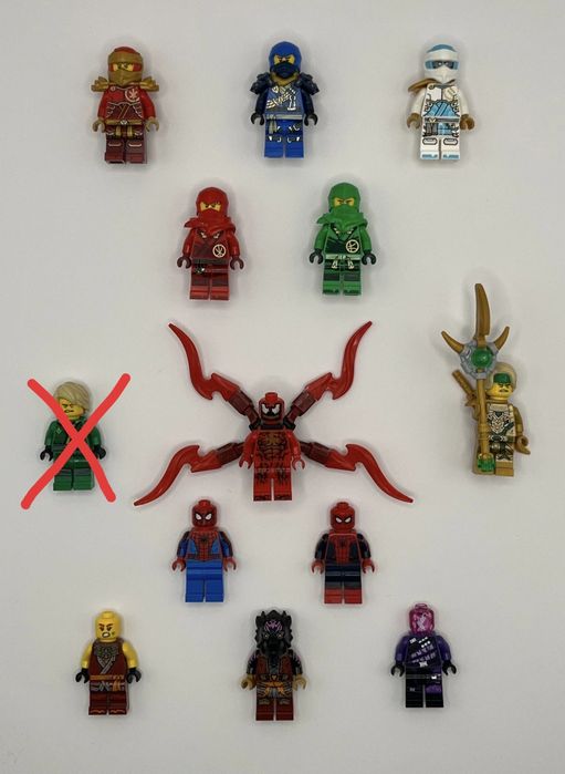 Продаю фігурки LEGO