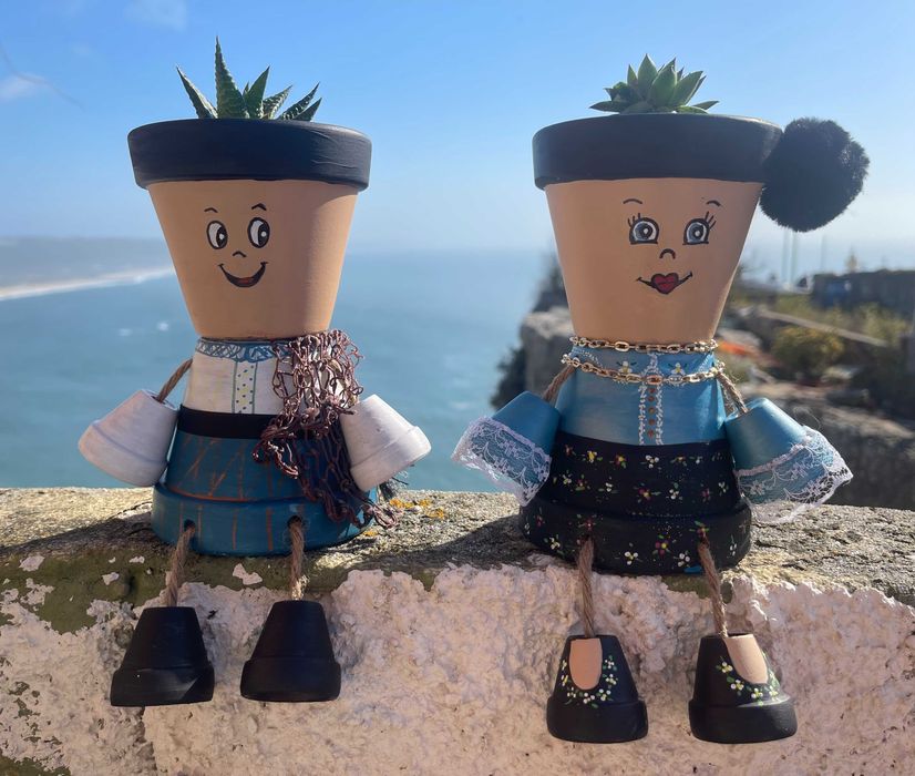 Nazaré Artesanato - Figuras típicas