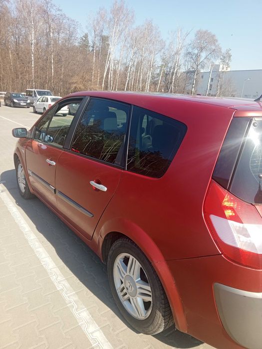 Продажам авто Рено  Сценік 2