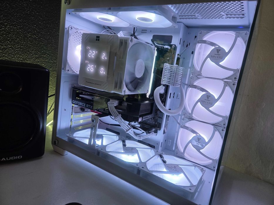 Computador Gaming (I7 14700 / RTX 5060ti 16gb / 64gb Ram]