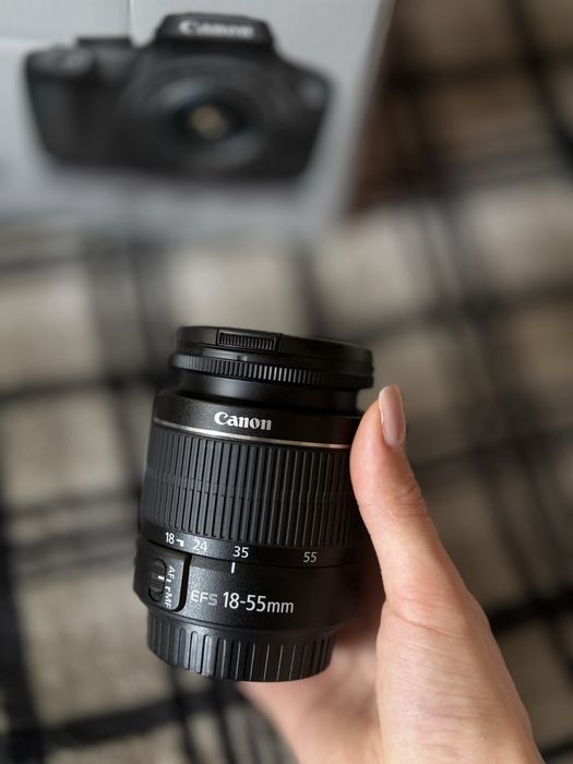Canon 4000D + обьектив 18-55 мм