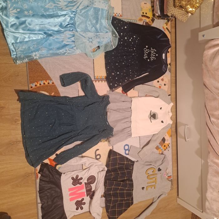 Zestaw BOX paka ubrań  dla dziewczynki 98-104