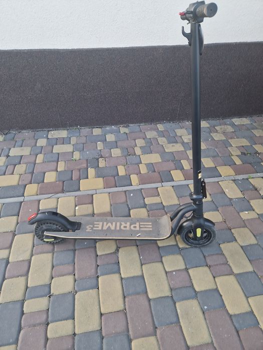 Електросамокат Prime3 EES22