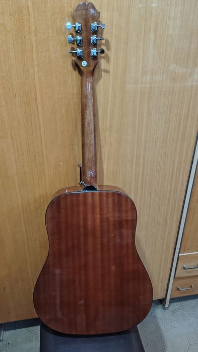 Акустична гітара Epiphone dr-100