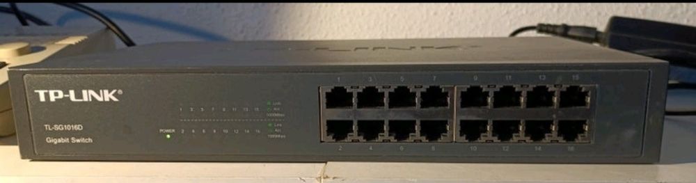 Switch Tp-Link gigabit 16 canais64298089637634121