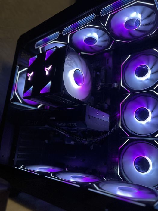 Ігровий ПК RTX 4070 Super R5 7500F 64GB DDR5 SSD 3TB