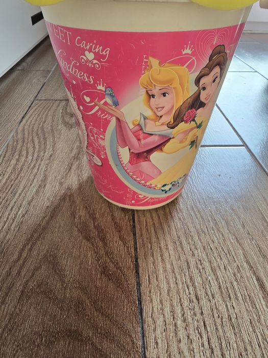 Baldes de praia menina