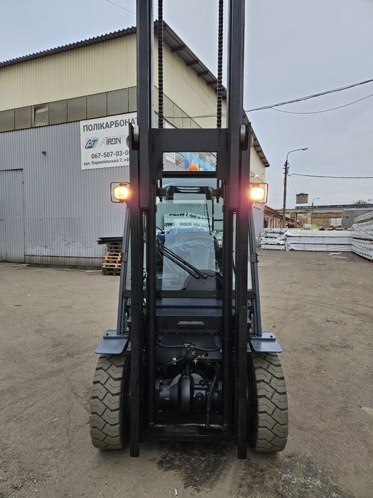 Навантажувач вилковий Toyota 4 тонни. Вилочный погрузчик Тойота 4 т