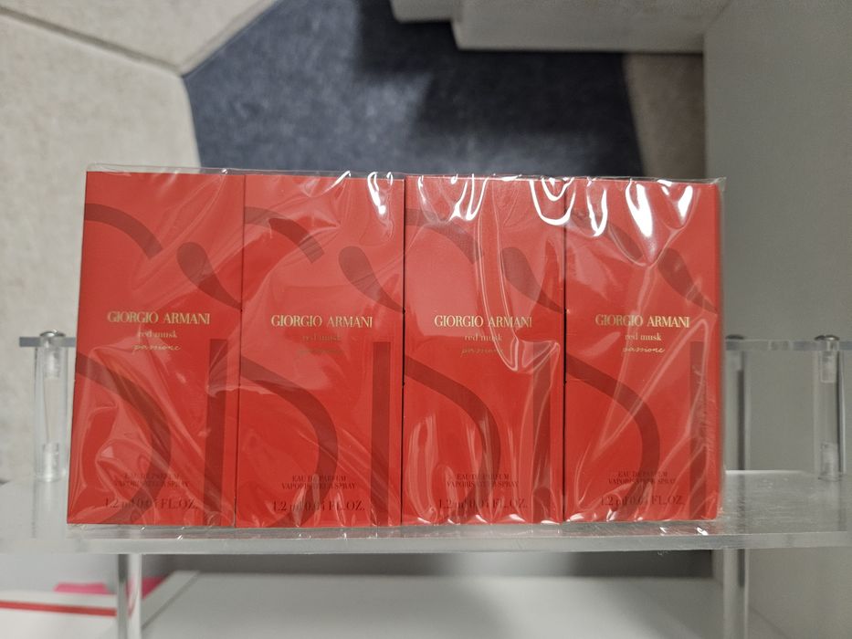 Giorgio Armani Passione Red Musk Nowe oryginalne 19.2ml