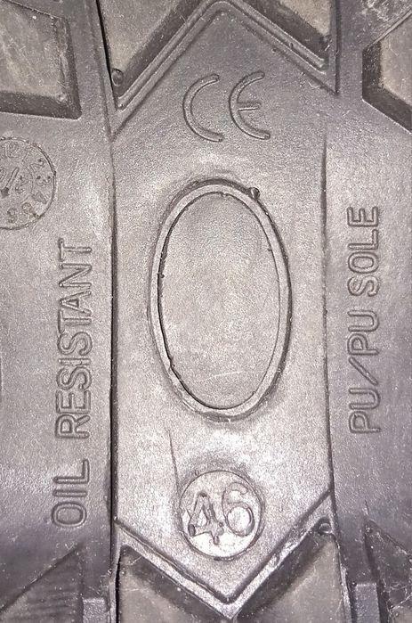 Зимнии рабочии ботинки  размер 45