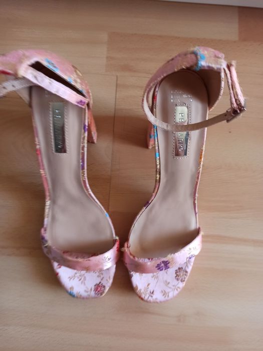 Szpilki Primark rozmiar 40 41