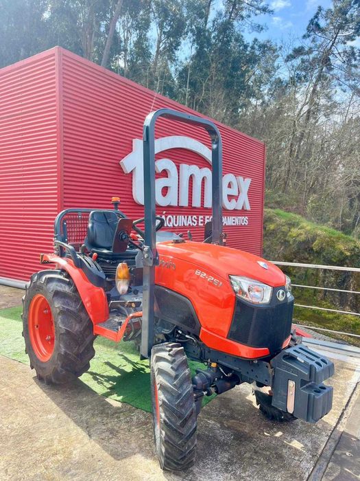 Trator  Semi-Novo Kubota B2261 — 2024