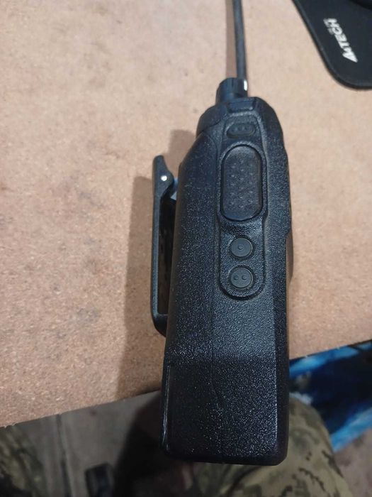 Рація Motorola R7a