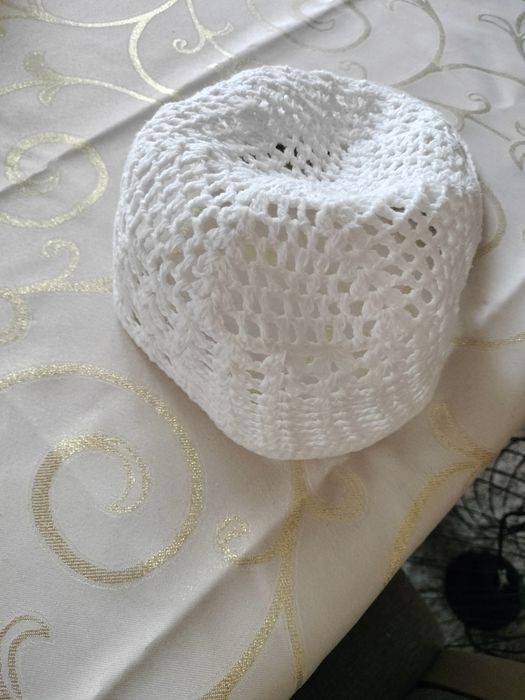 Damska czapka z daszkiem