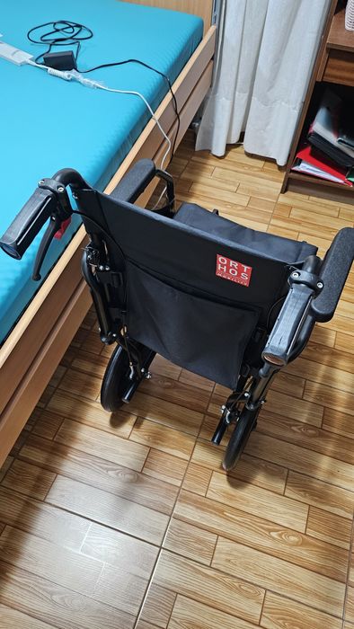 Cadeira de Rodas nunca utilizada