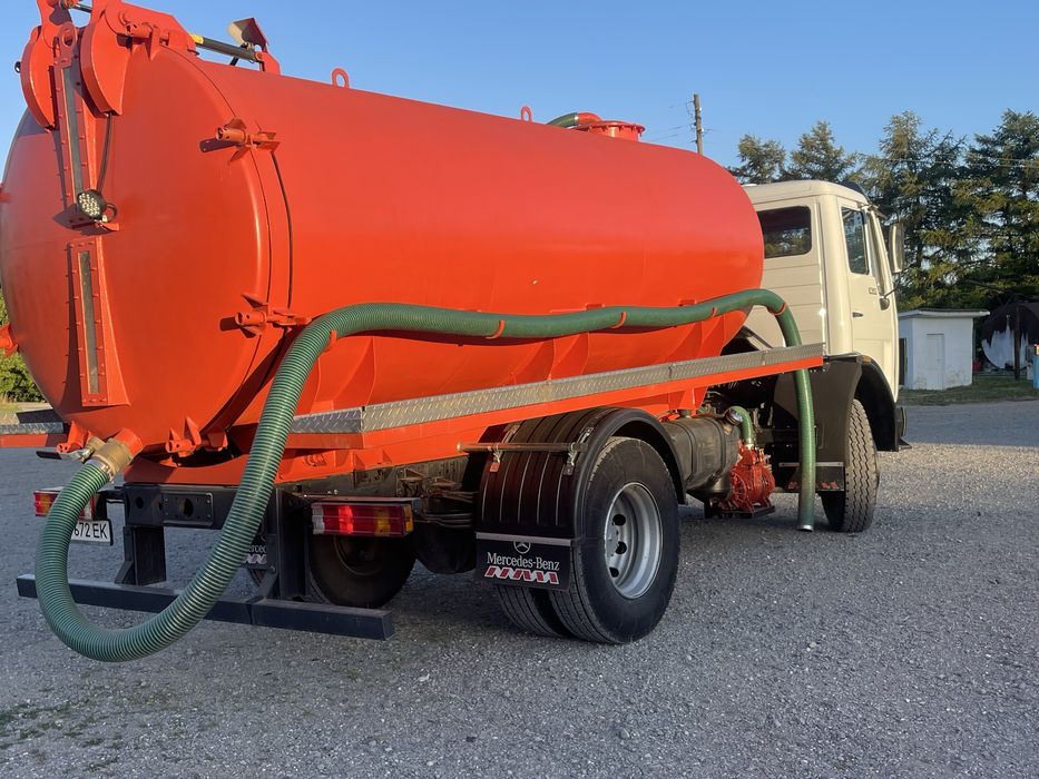 Асенізатор Mercedes-Benz