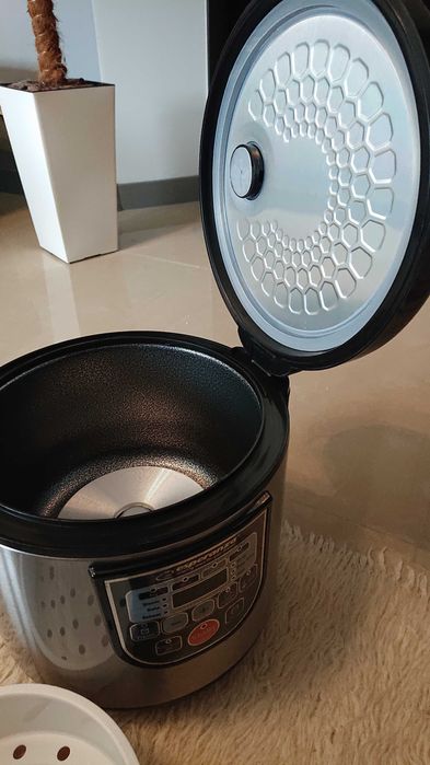 Multicooker Esperanza . Nowy