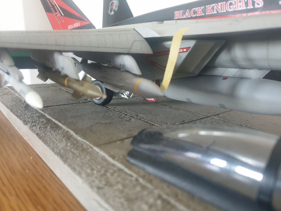 F-18 hornet 1:32