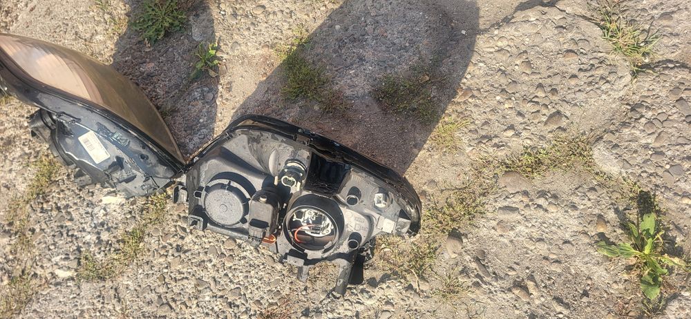 Renault  Scenic RX 4 Lampa Lewa  lub Prawa  zderzak maska błotnik Pas