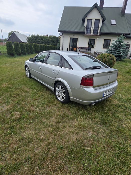 Opel Vectra C GTS 2.2