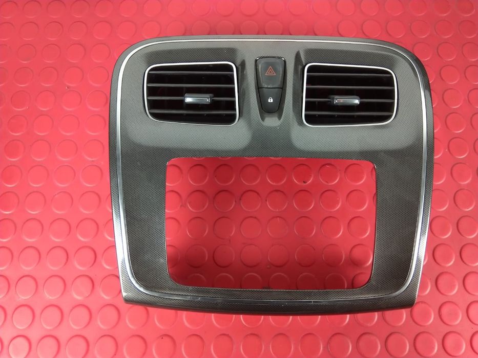Moldura Radio GPS 682600997R - DACIA SANDERO II
