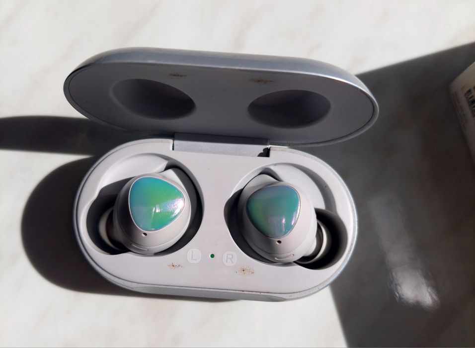 galaxy buds sm r170 - Купити електроніку - Ціни на OLX.ua