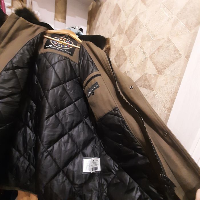 Зимова куртка чоловіча Moose Knuckles розмір М