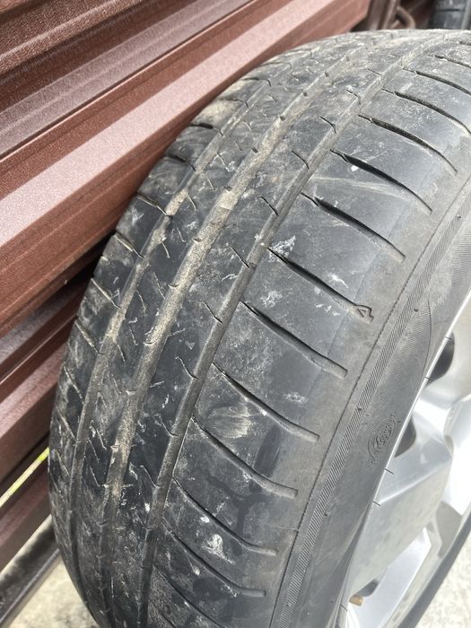 Диски з резиною 205/60/R16 Комплект дисків R16 Пежо 3008 5008