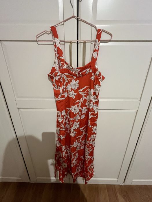 Zara Vestido floral