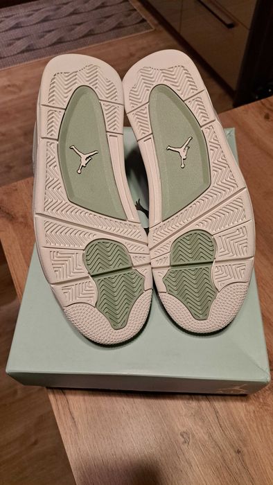 Air Jordan 4 retro