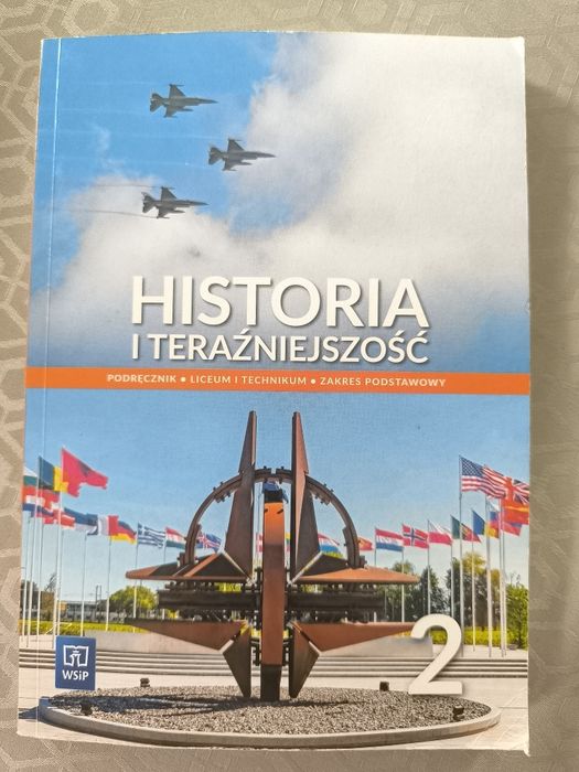 Historia i Teraźniejszość, HIT 2, zakres podstawowy