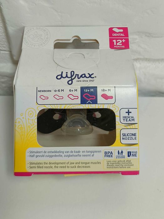 Difrax Smoczek anatomiczny ortodontyczy 12-18 miesięcy BLACK