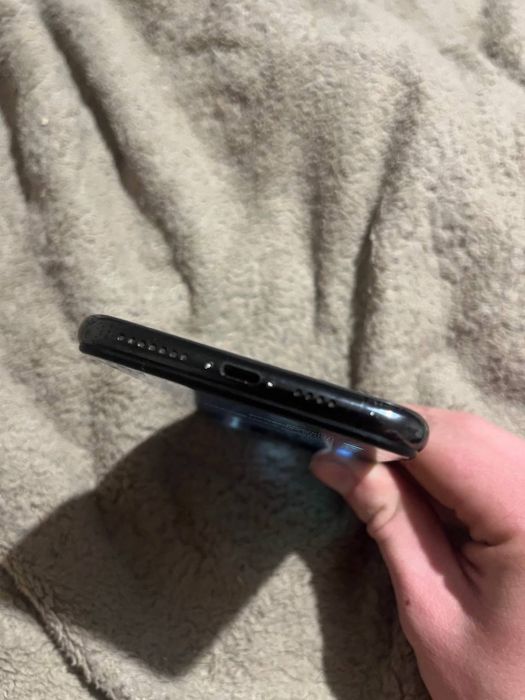 Полдам айфон 11про макс на 256гб